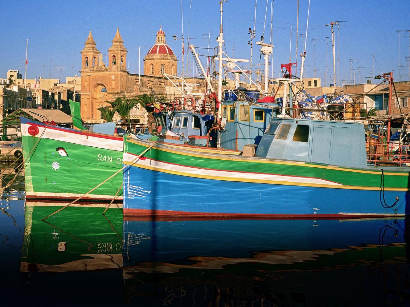 Stylish 2br Getaway Steps From The Promenade * Sliema